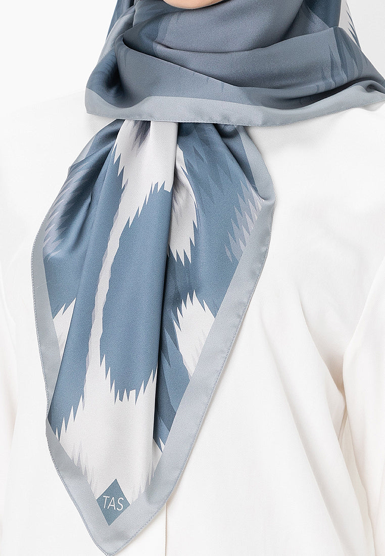 Tasla Scarf - Gloom Mirage