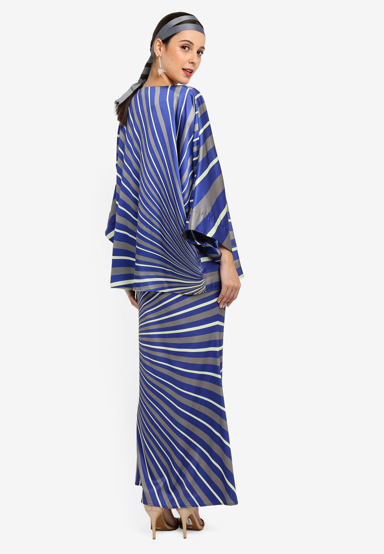 Kimono style cheap baju kurung